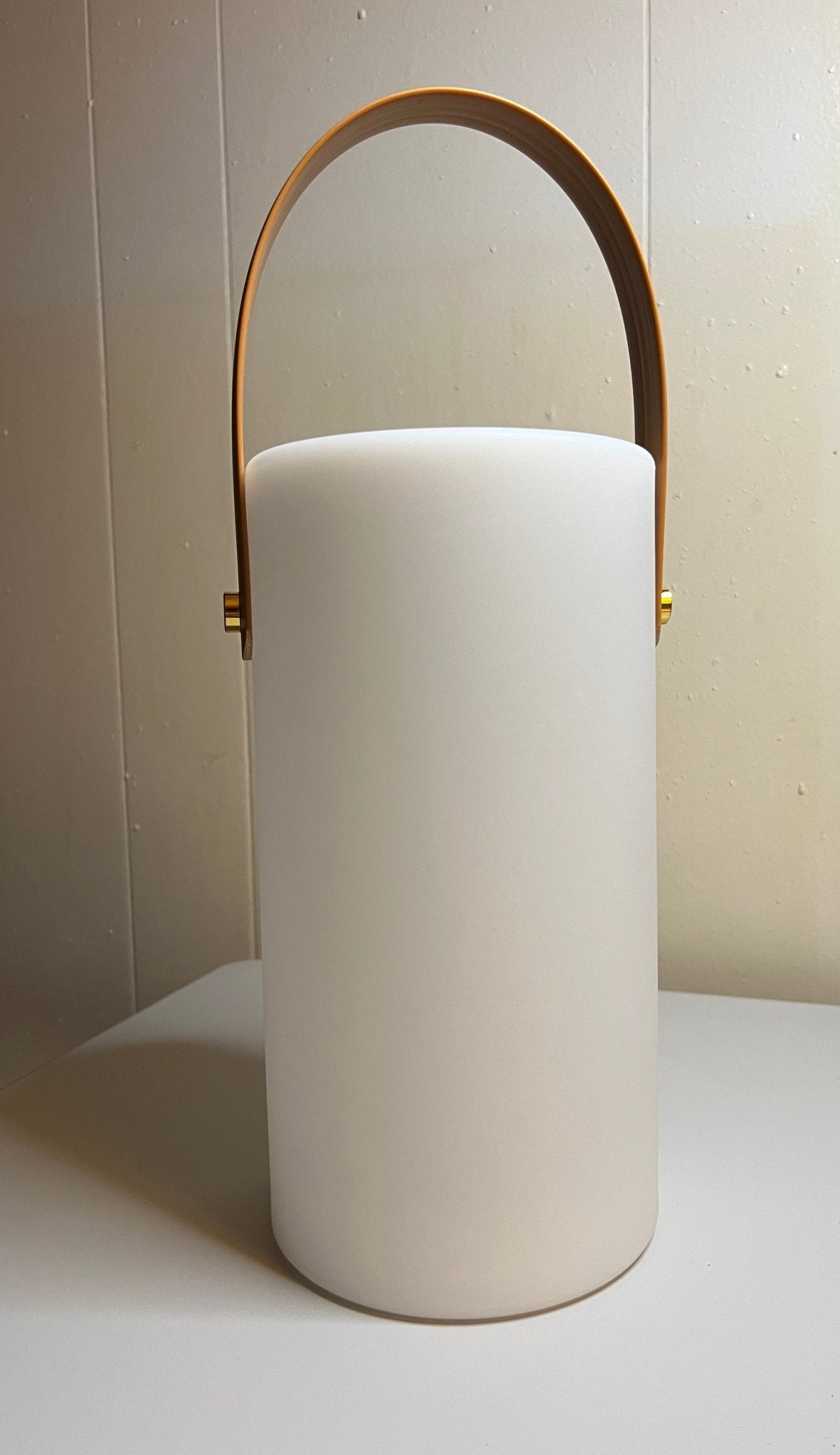 HD Designs Outdoor Color Changing Lantern - Solar Powered - 7 Color 3 Modes - Bubble Gum Wink